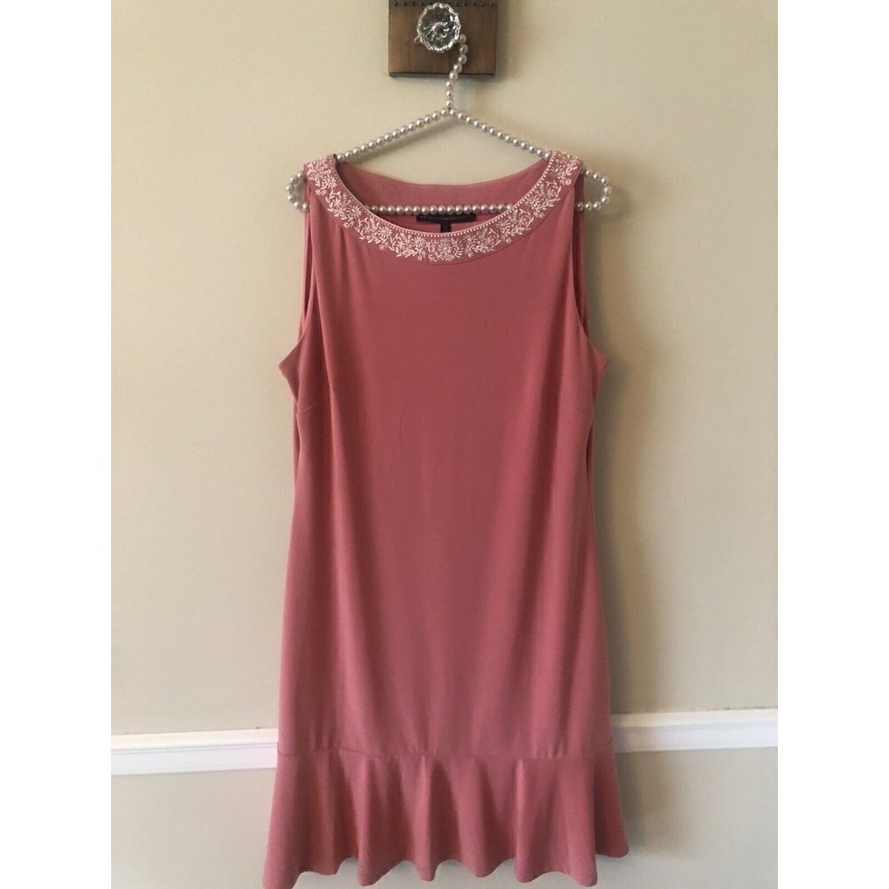 NWT White House Black Market Size L Embroidered Flounce Sleeveless Dress Coral